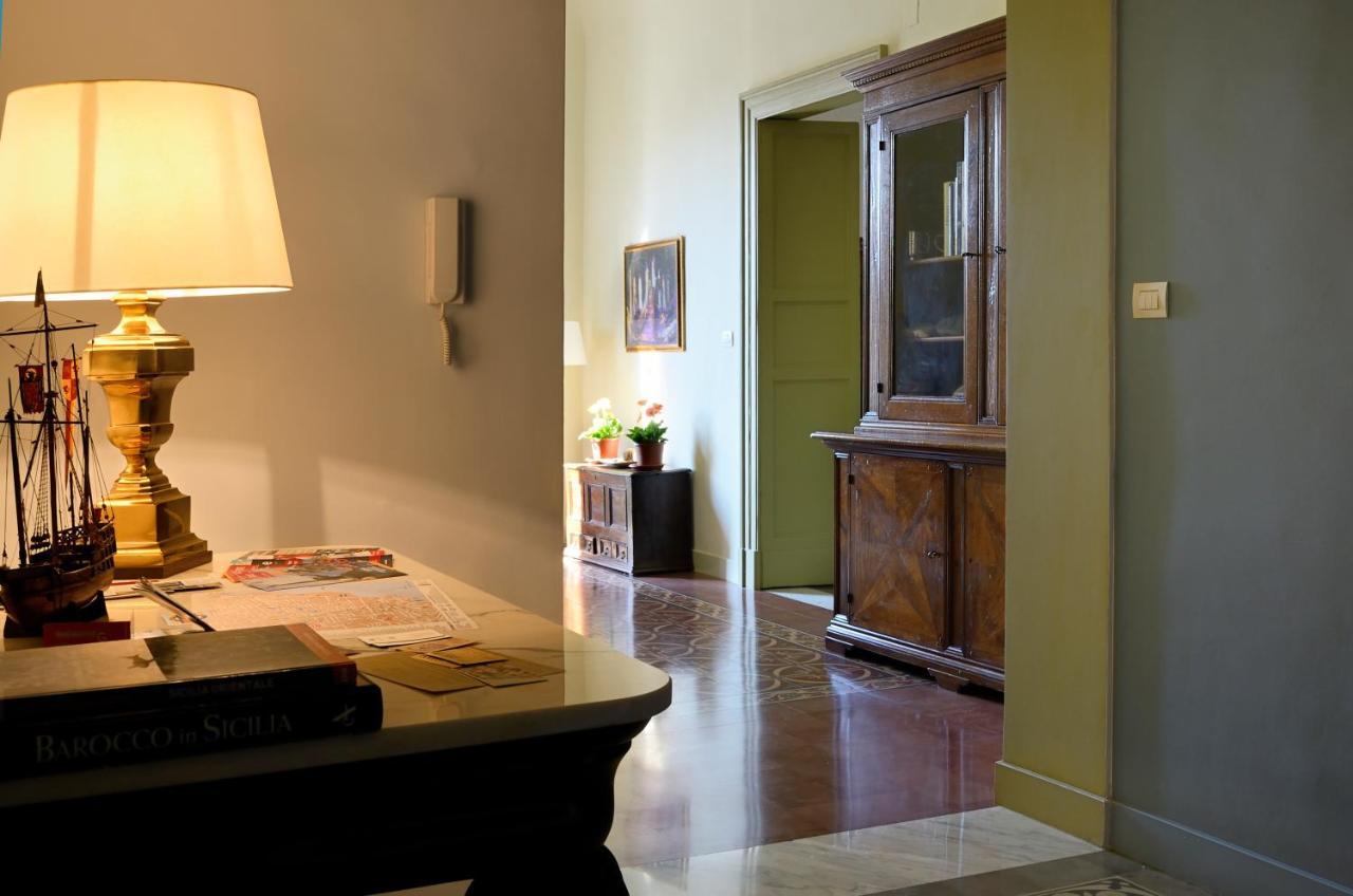 Don Giovanni Charme Apartment Catánia Buitenkant foto