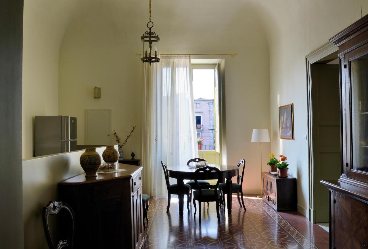 Don Giovanni Charme Apartment Catánia Buitenkant foto