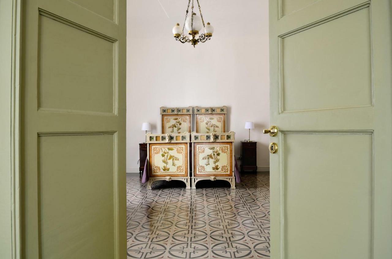 Don Giovanni Charme Apartment Catánia Buitenkant foto